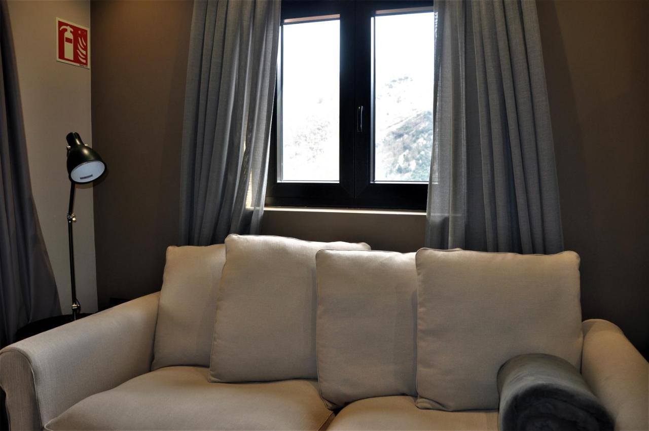 Linares  Apartamentos Las Agueeras מראה חיצוני תמונה